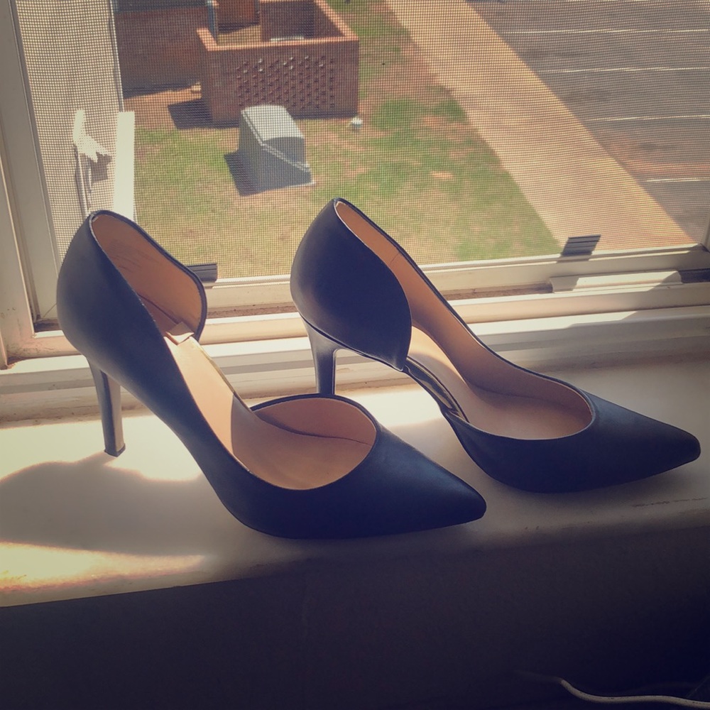 Heels worn once